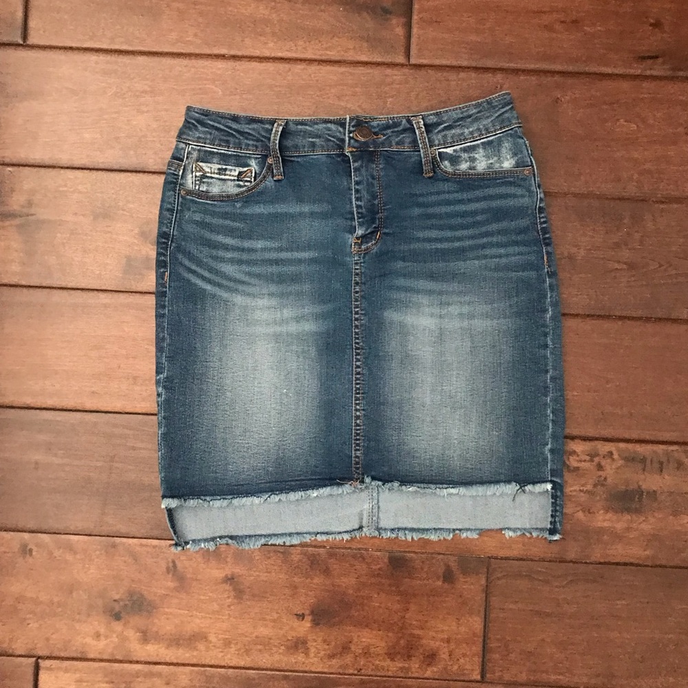 Denim skirt